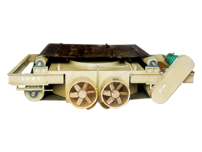 RCDC、RCDF-T系列超強(qiáng)冷風(fēng)自卸式電磁除鐵器